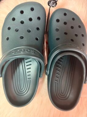 Crocs women’s Classic Clog - Teal Green